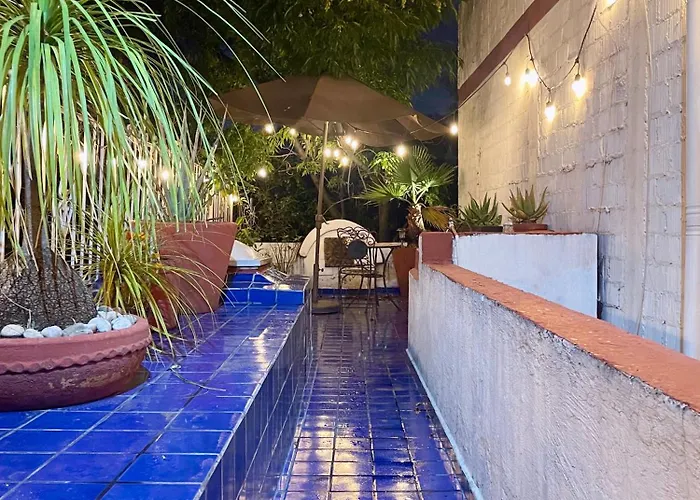 Coyoacan, 2 Level Cozy 3bedrooms, 3bathrooms, Terrace Apartment Mexico City