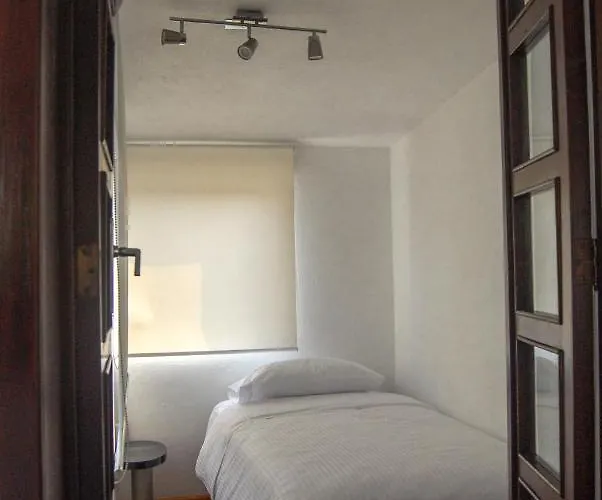 Apartment Coyoacan, 2 Level Cozy 3bedrooms, 3bathrooms, Terrace *